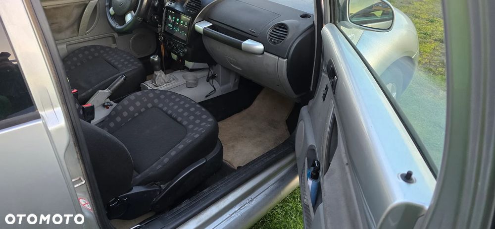 Volkswagen New Beetle 1.9 TDI - 7