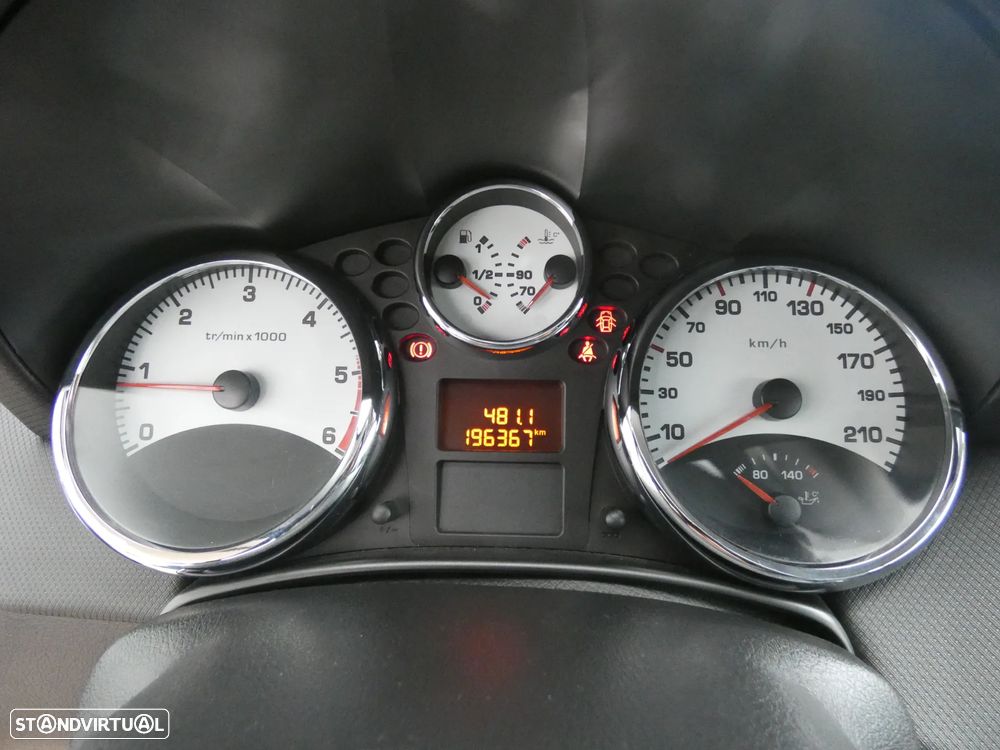 Peugeot 207 CC 1.6 HDi FAP Sport - 17