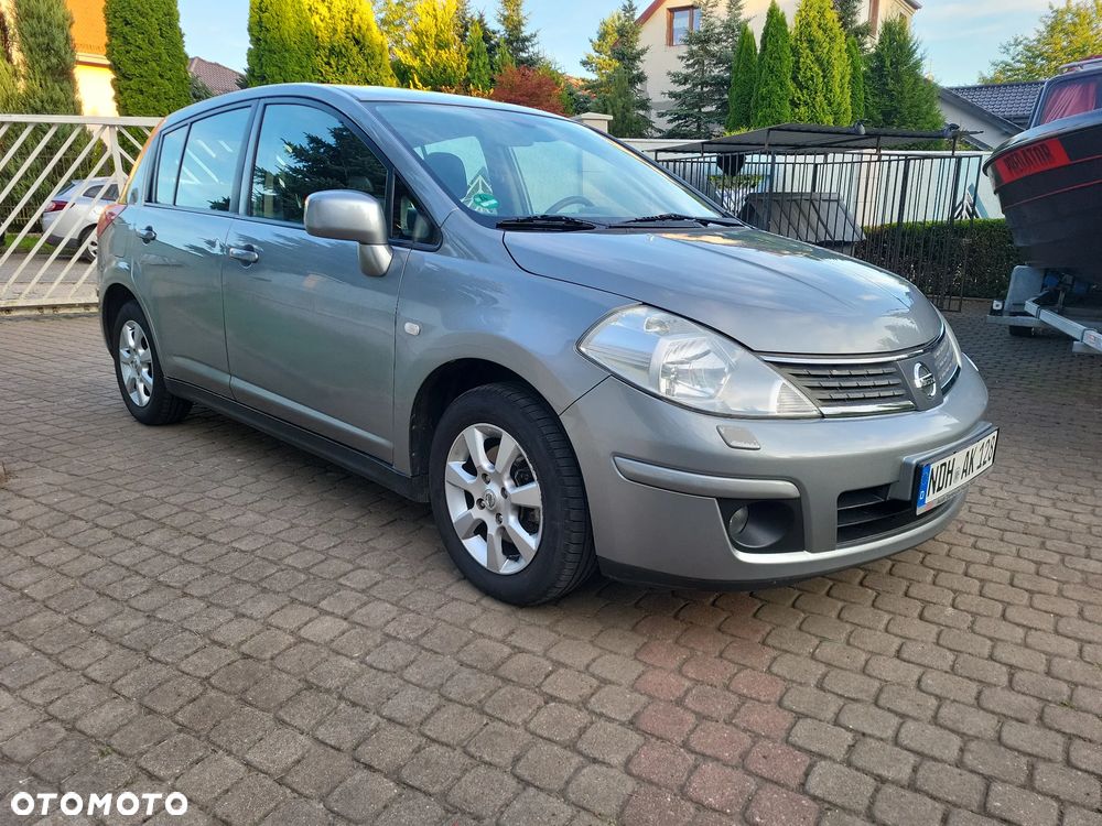 Nissan Tiida 1.6 Visia - 14