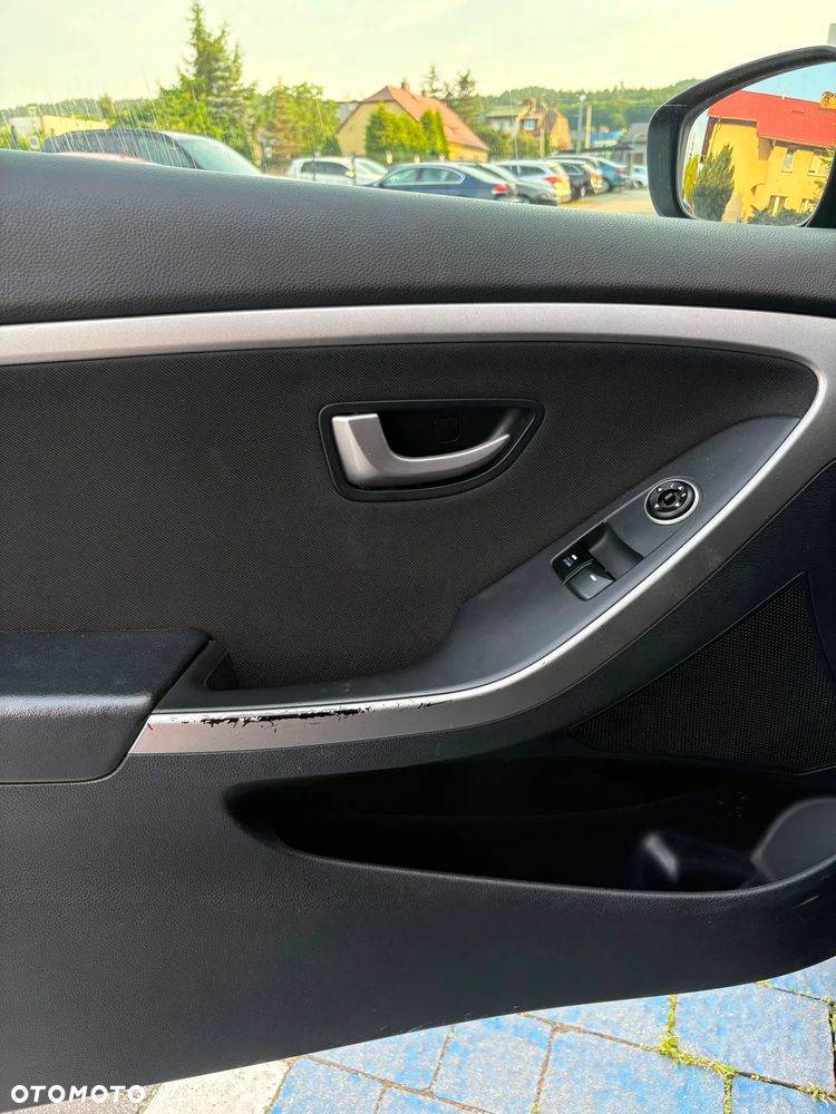 Hyundai i30 1.4 Comfort - 21