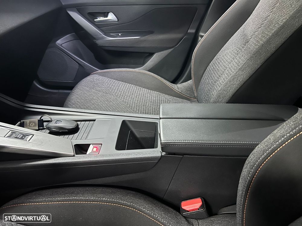 Peugeot 308 1.2 Hybrid Style e-DCS6 - 13