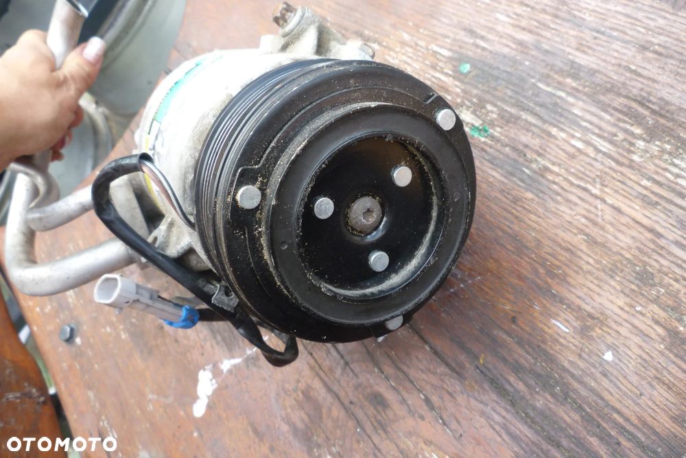 sprężarka kompresor klimatyzacji Opel Astra Zafira Vectra 04083094711 5714 - 6
