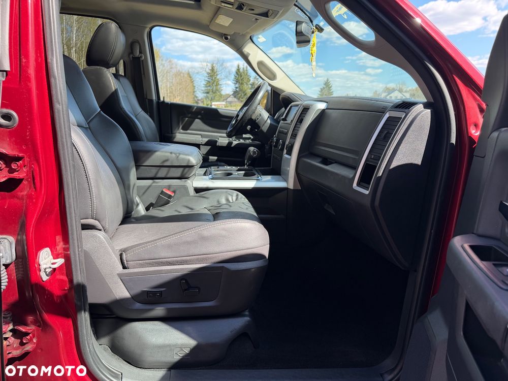 Dodge RAM 5.7 4x4 - 20