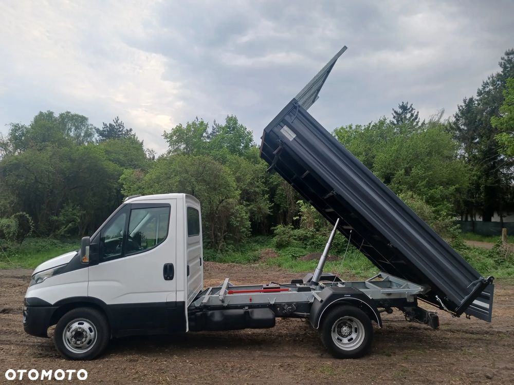 Iveco Daily 35C13 2015r Wywrotka Kiper Wywrot NOWY nowa zabudowa ocynk bliźniaki - 6