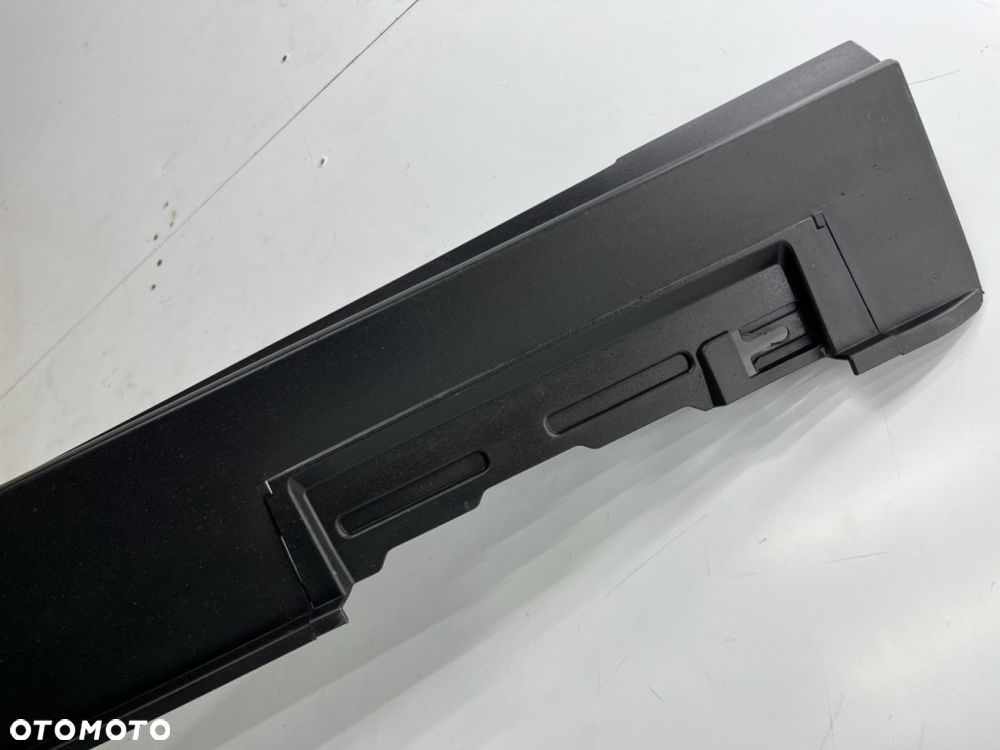 Listwa progowa Mazda CX-30 CX30 2019r.- prawa nakładka progu zewnętrzna prawy próg dgh9-51p41 - 2