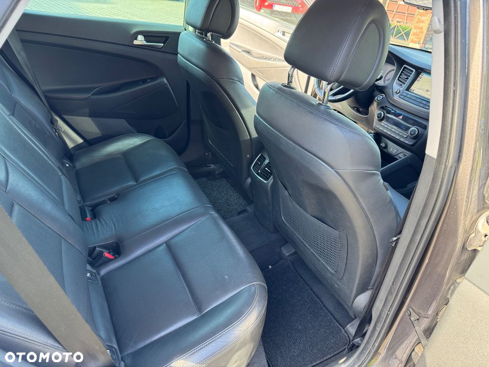 Hyundai Tucson - 27