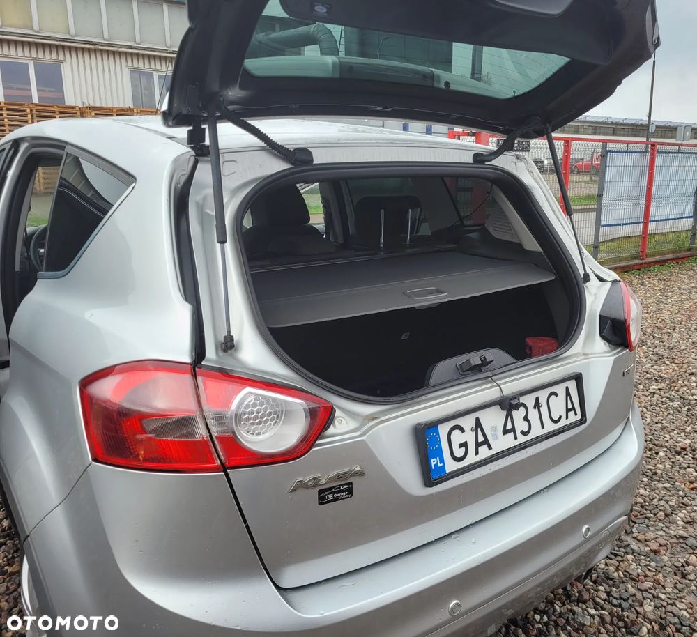 Ford Kuga - 8