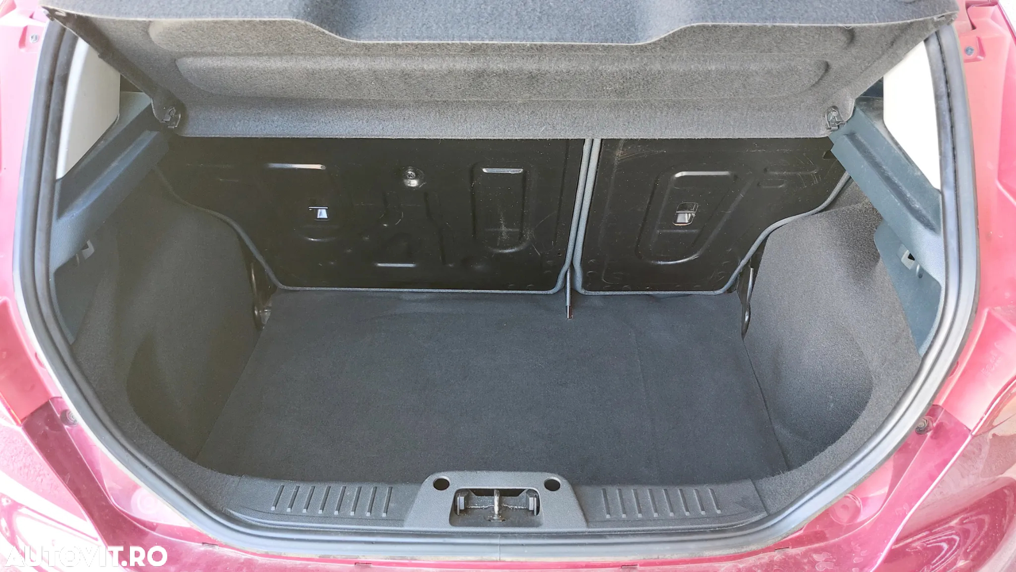 Ford Fiesta 1.4i Titanium - 13