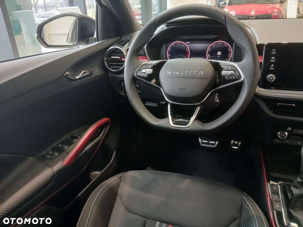 Skoda Fabia 1.0 TSI Monte Carlo DSG - 19