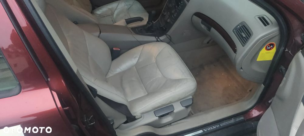 Volvo S60 2.4 D5 - 11