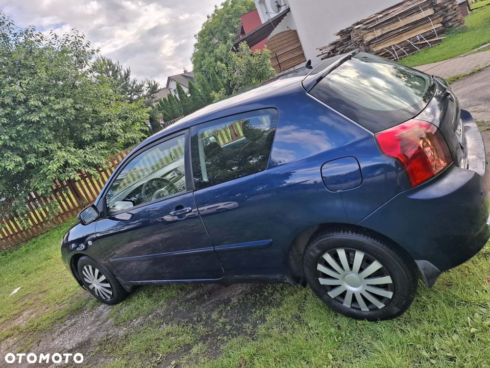Toyota Corolla - 8