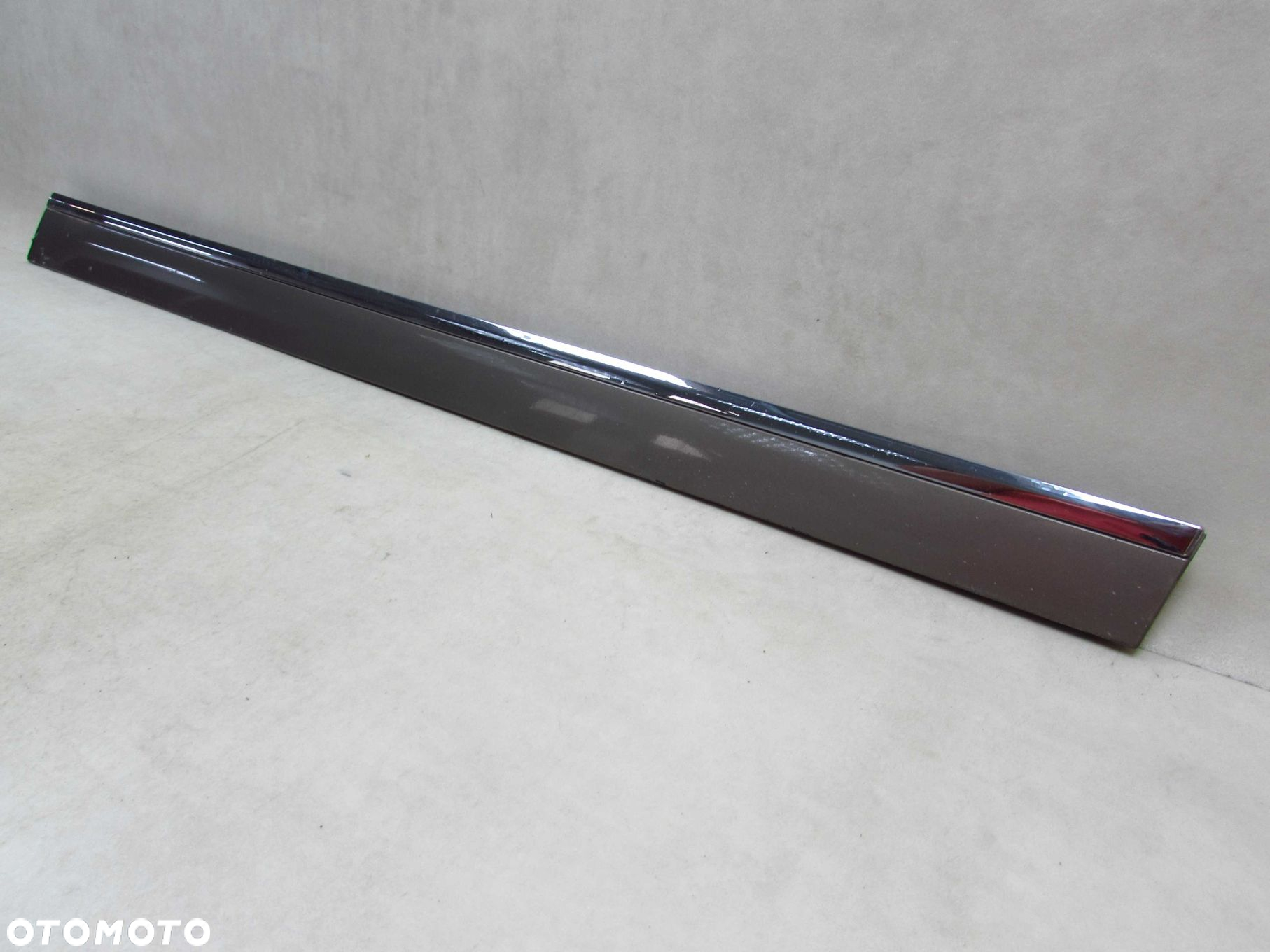 AUDI A6 C6 LIFT 09-11 LISTWA DOLNA DRZWI PRZOD PRAWA LY1Q 4F0853960 CHROM - 6