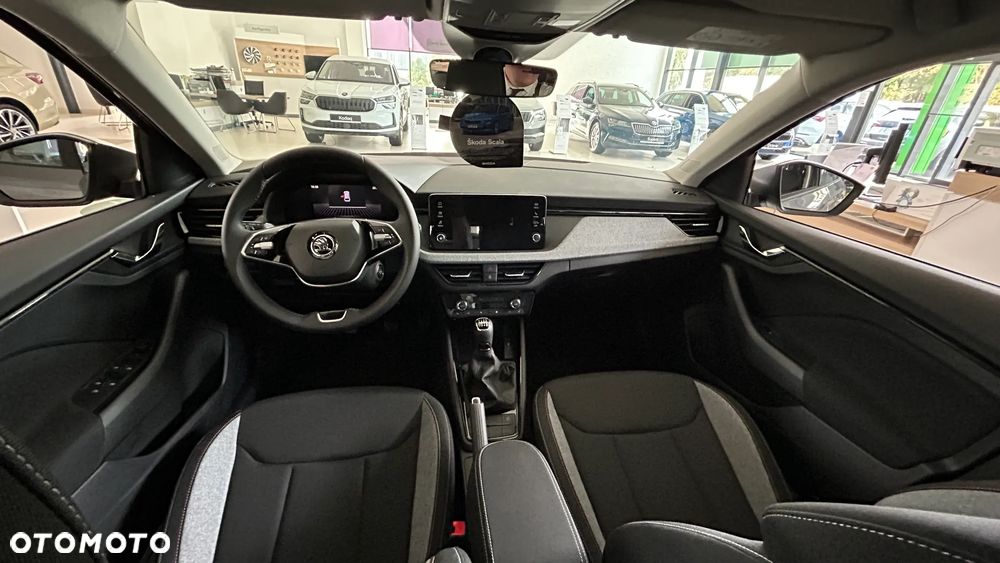 Skoda Scala 1.0 TSI Drive DSG - 12