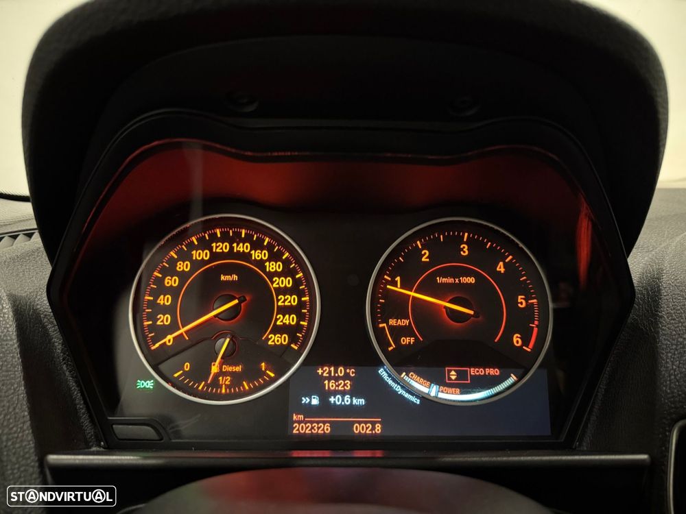 BMW 116 d EDynamics Line Sport - 38