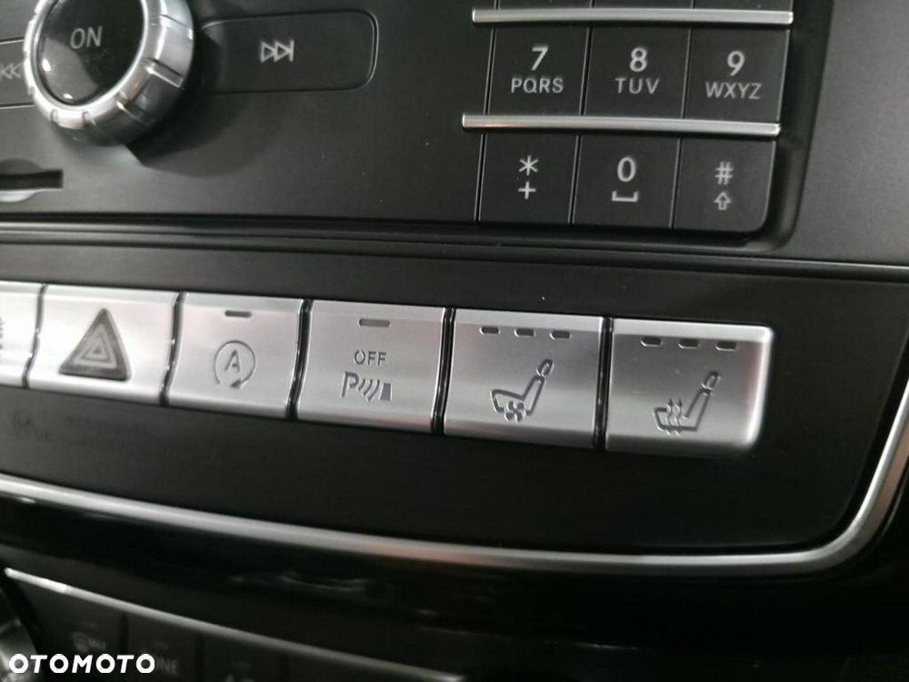 Mercedes-Benz GLE - 29