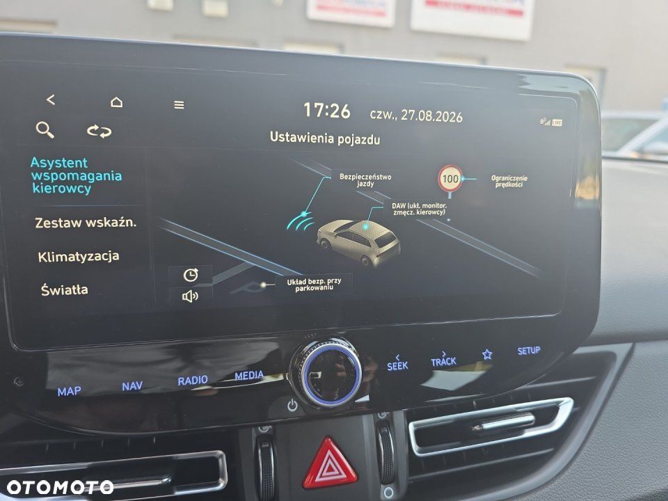 Hyundai i30 - 24