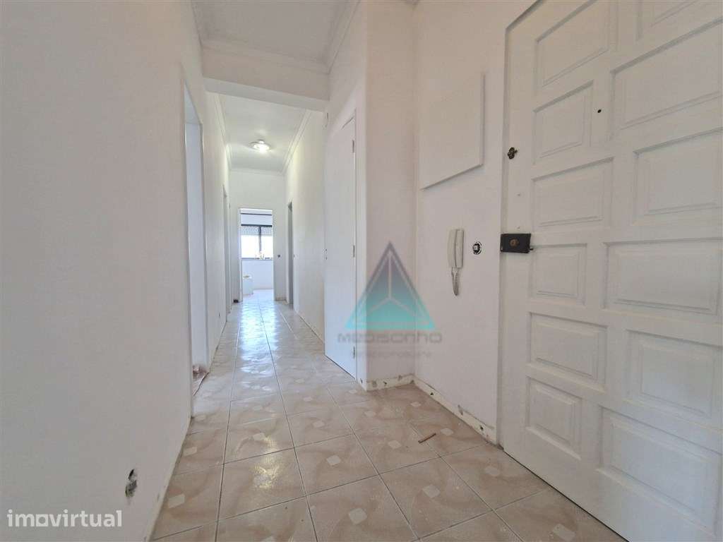 Apartamento SETÚBAL T3 Remodelado com BOAS ÁREAS - Grande imagem: 5/14