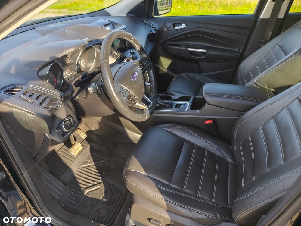 Ford Escape - 10