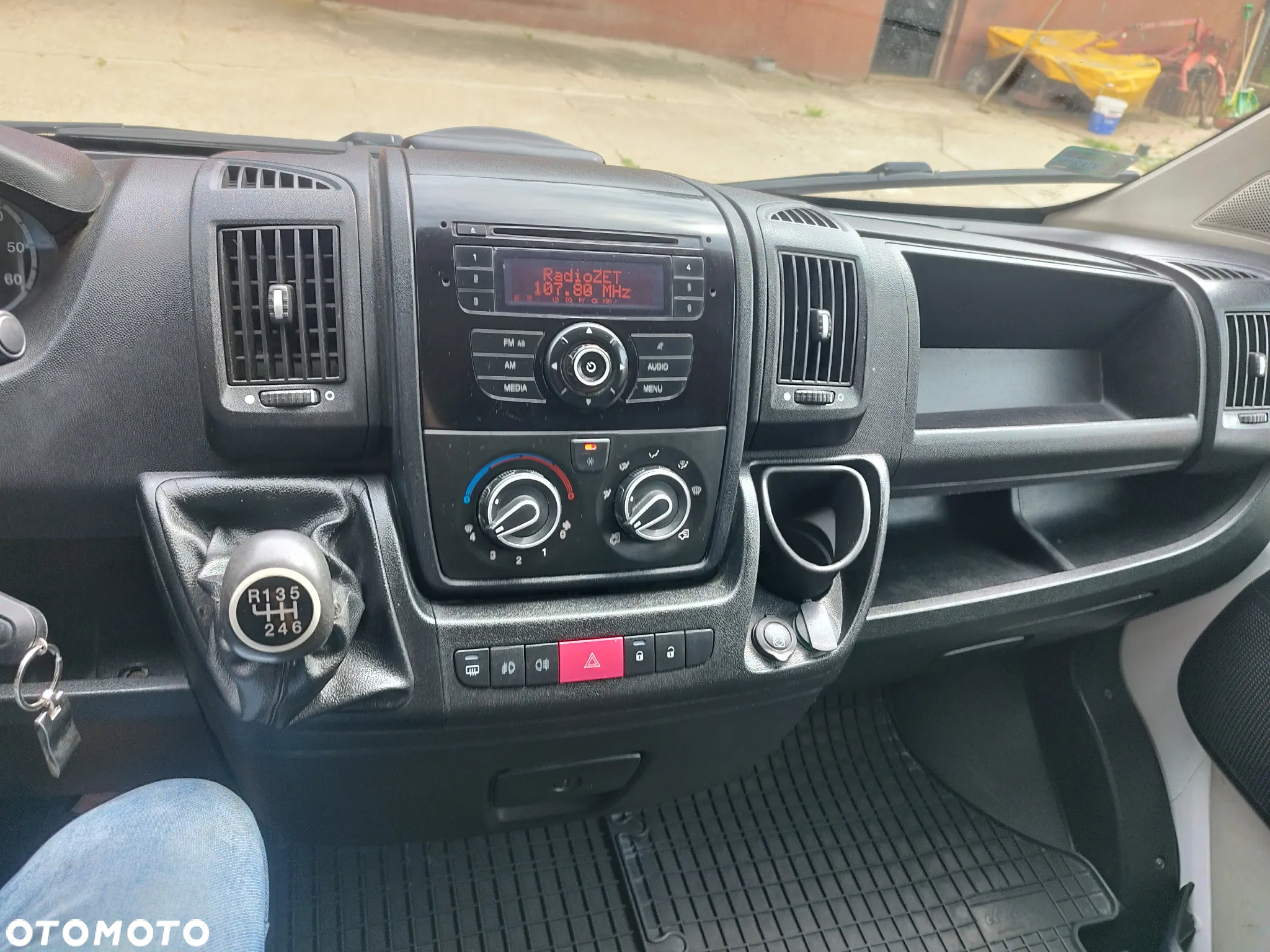 Peugeot Boxer 335 HDi L3 - 12