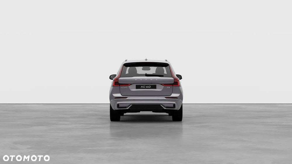 Volvo XC 60 B5 B AWD Ultra Dark - 4