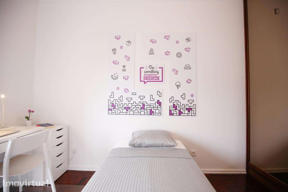 Quarto - localizado em Oeiras Lisbon - Grande imagem: 4/34