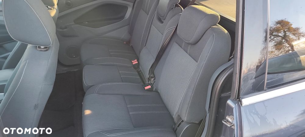 Ford Grand C-MAX 2.0 TDCi Titanium - 19