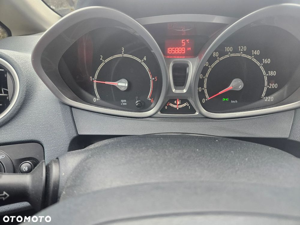 Ford Fiesta 1.6 TDCi Econetic - 8
