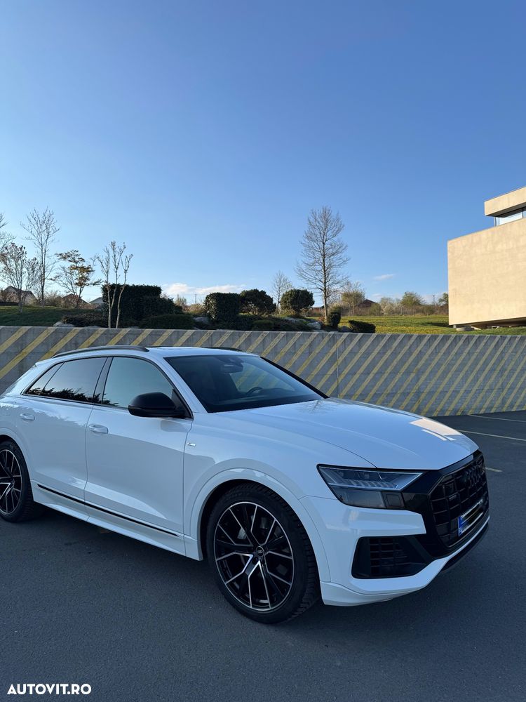 Audi Q8 3.0 55 TFSI quattro Tiptronic MHEV - 1