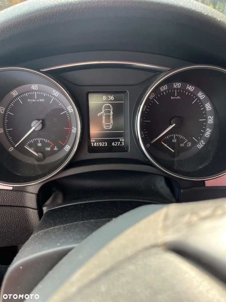 Skoda Superb 1.8 TSI Ambition DSG - 17