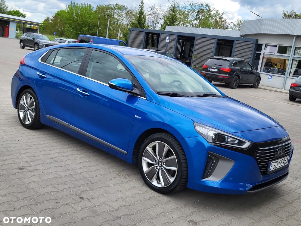 Hyundai IONIQ Hybrid Platinum - 5