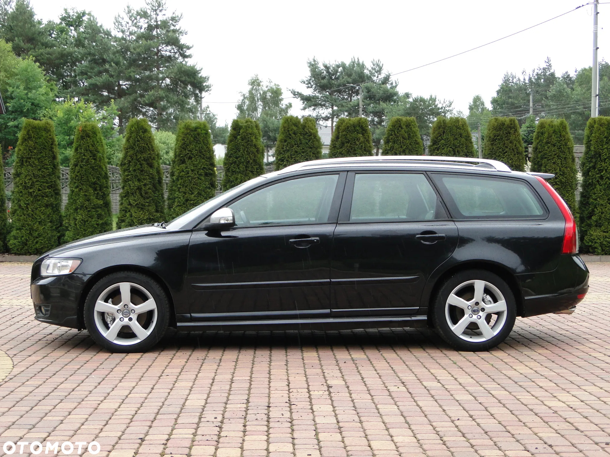 Volvo V50 D3 R-Design - 6