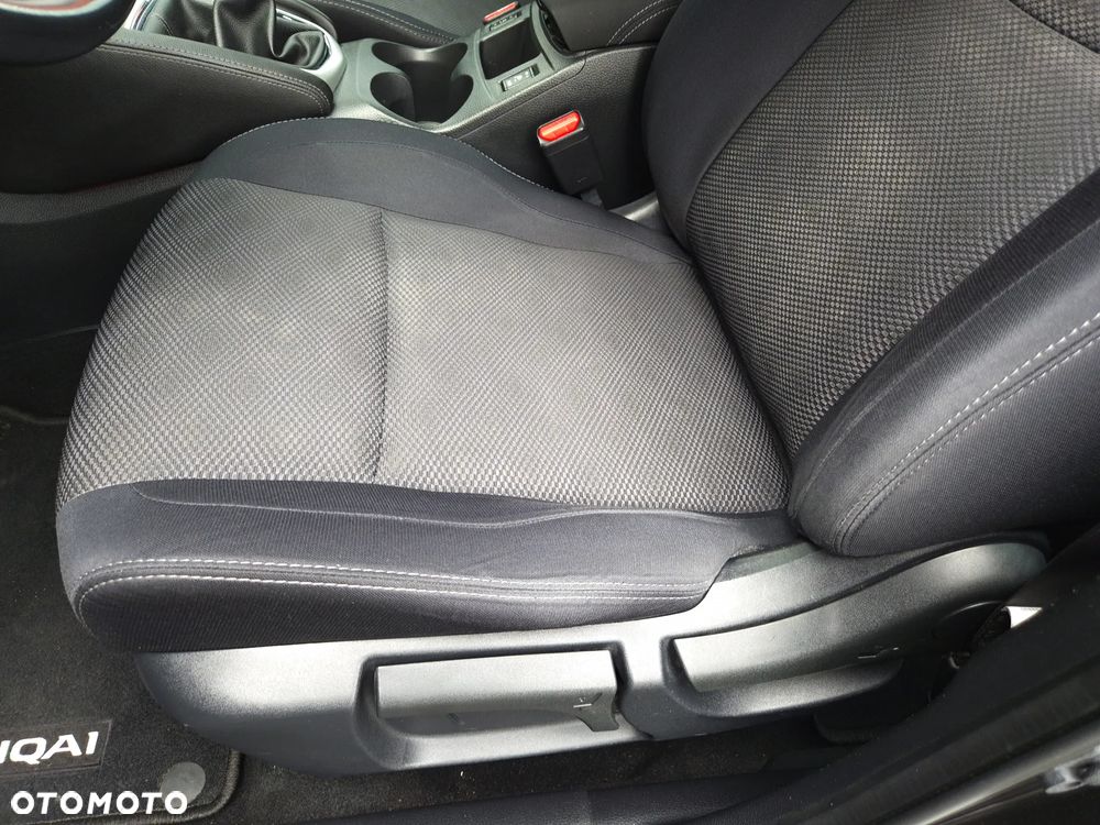 Nissan Qashqai - 17