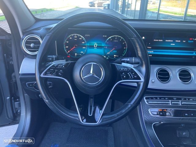 Mercedes-Benz E 300 de 9G-TRONIC AMG Line - 19