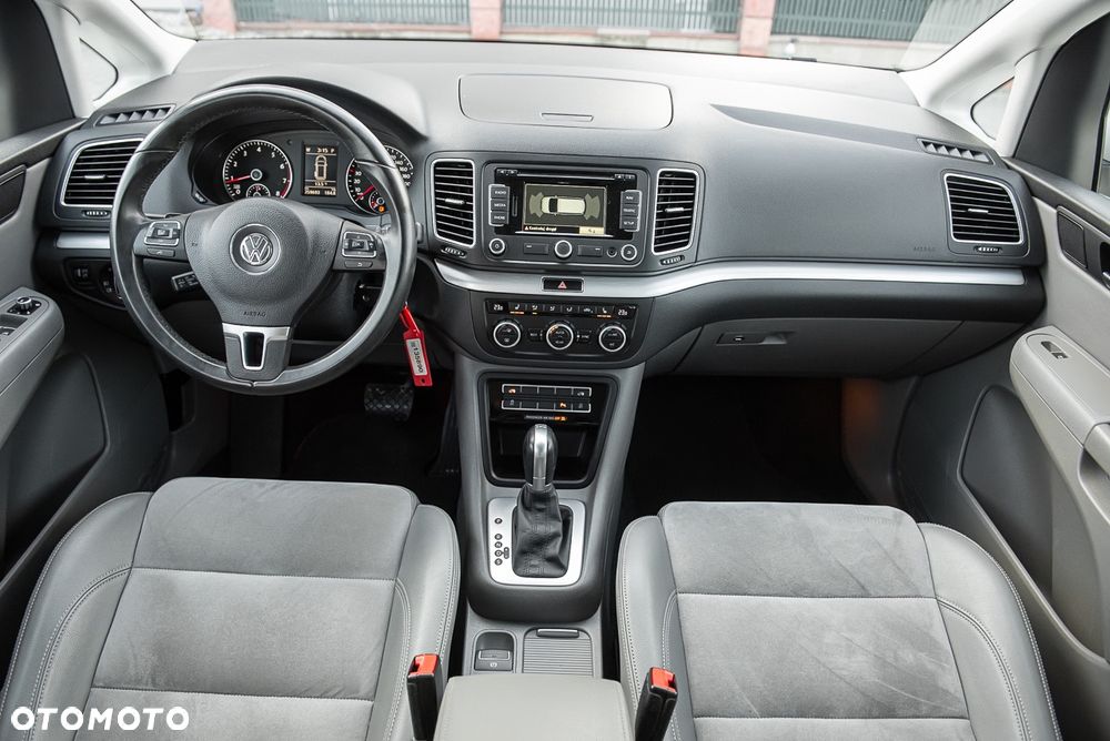 Volkswagen Sharan 2.0 TSI Highline DSG - 27