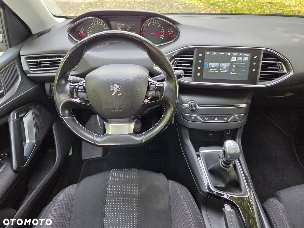 Peugeot 308 1.6 BlueHDi Business Line S&S - 17