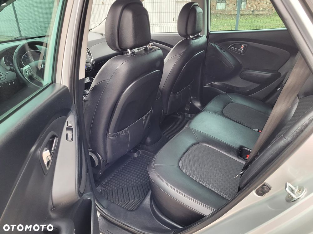 Hyundai ix35 - 12