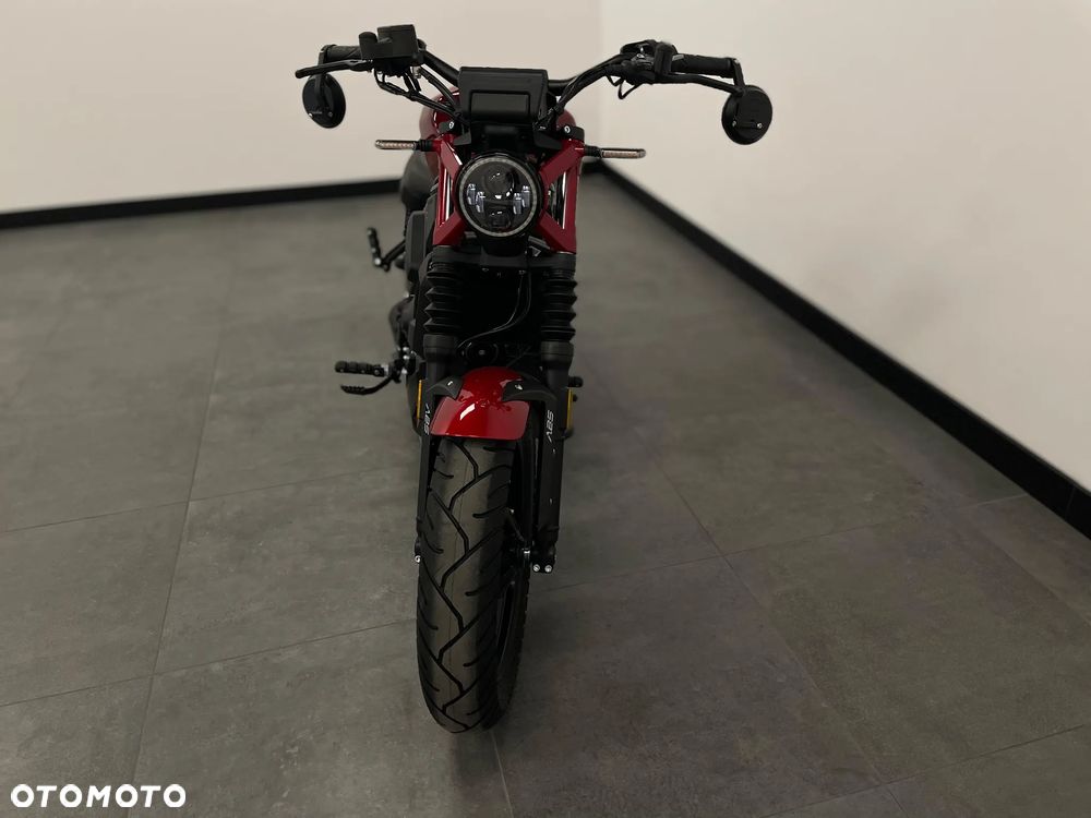 Zontes 125 C2 - 10