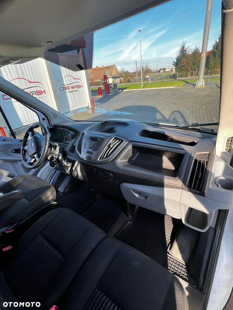 Ford Transit - 5