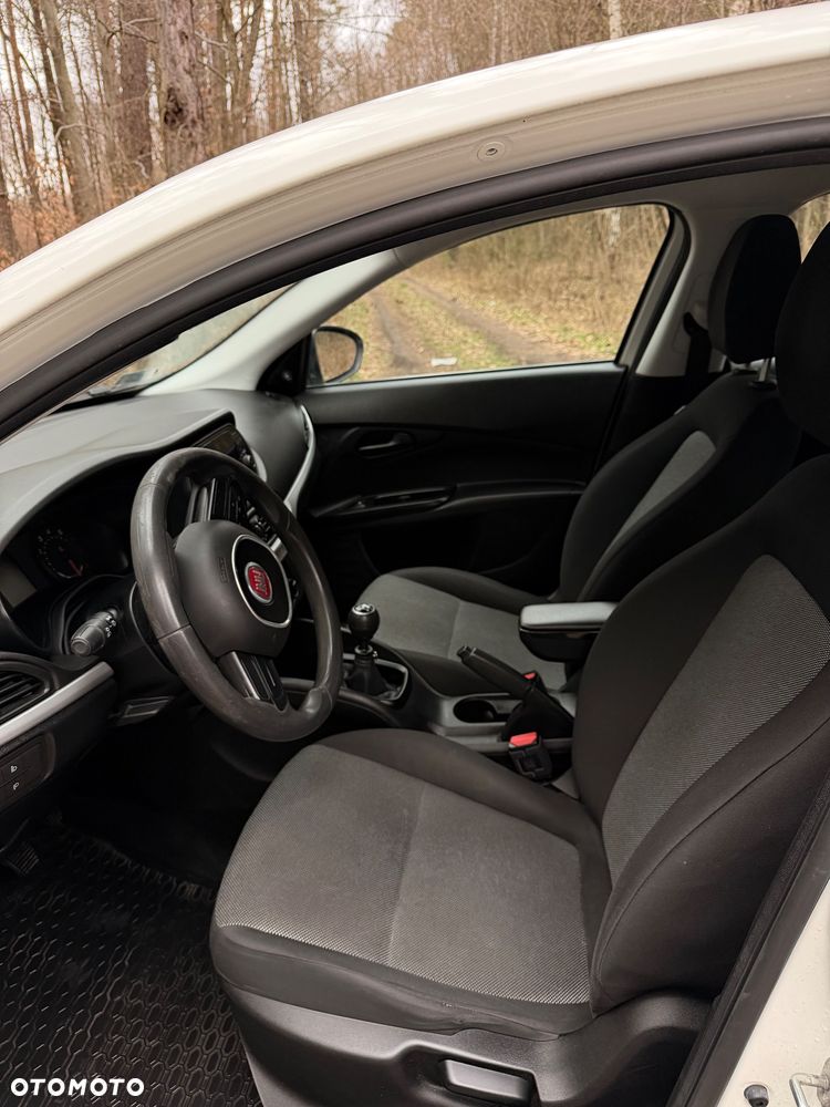 Fiat Tipo 1.4 16v Lounge - 16