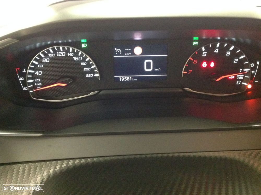 Peugeot 208 1.2 PureTech Allure - 47