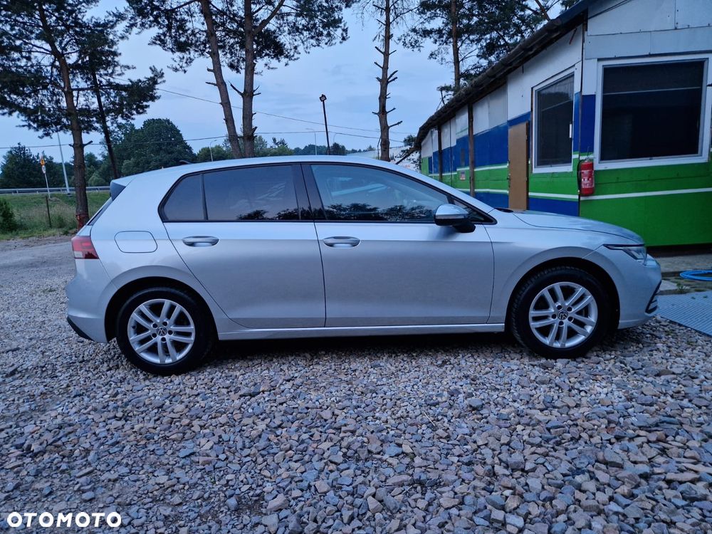 Volkswagen Golf - 2