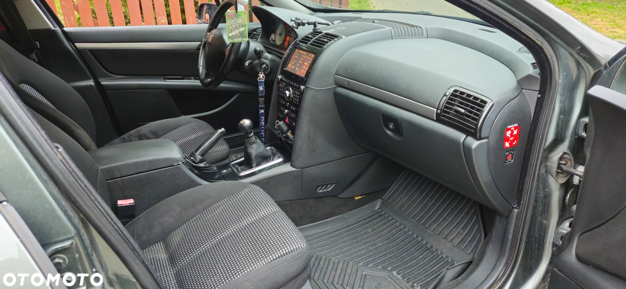 Peugeot 407 2.0 HDi Premium Navtech - 11