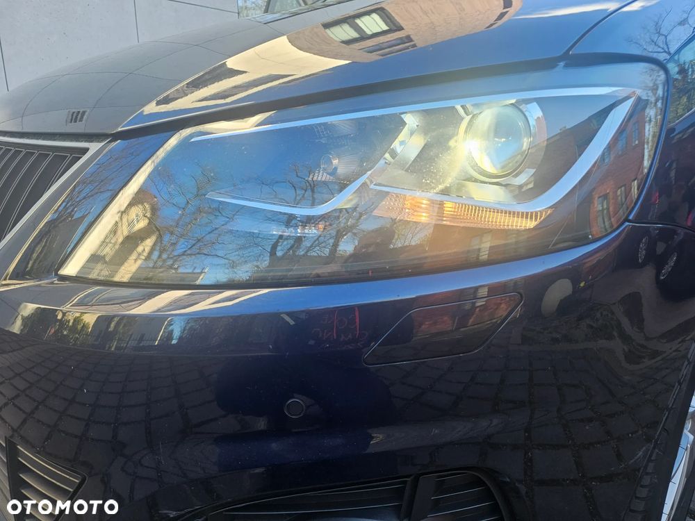 Seat Alhambra 2.0 TDI Ecomotive DSG Style Viva - 25