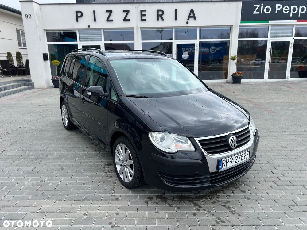Volkswagen Touran 1.9 TDI Conceptline - 12