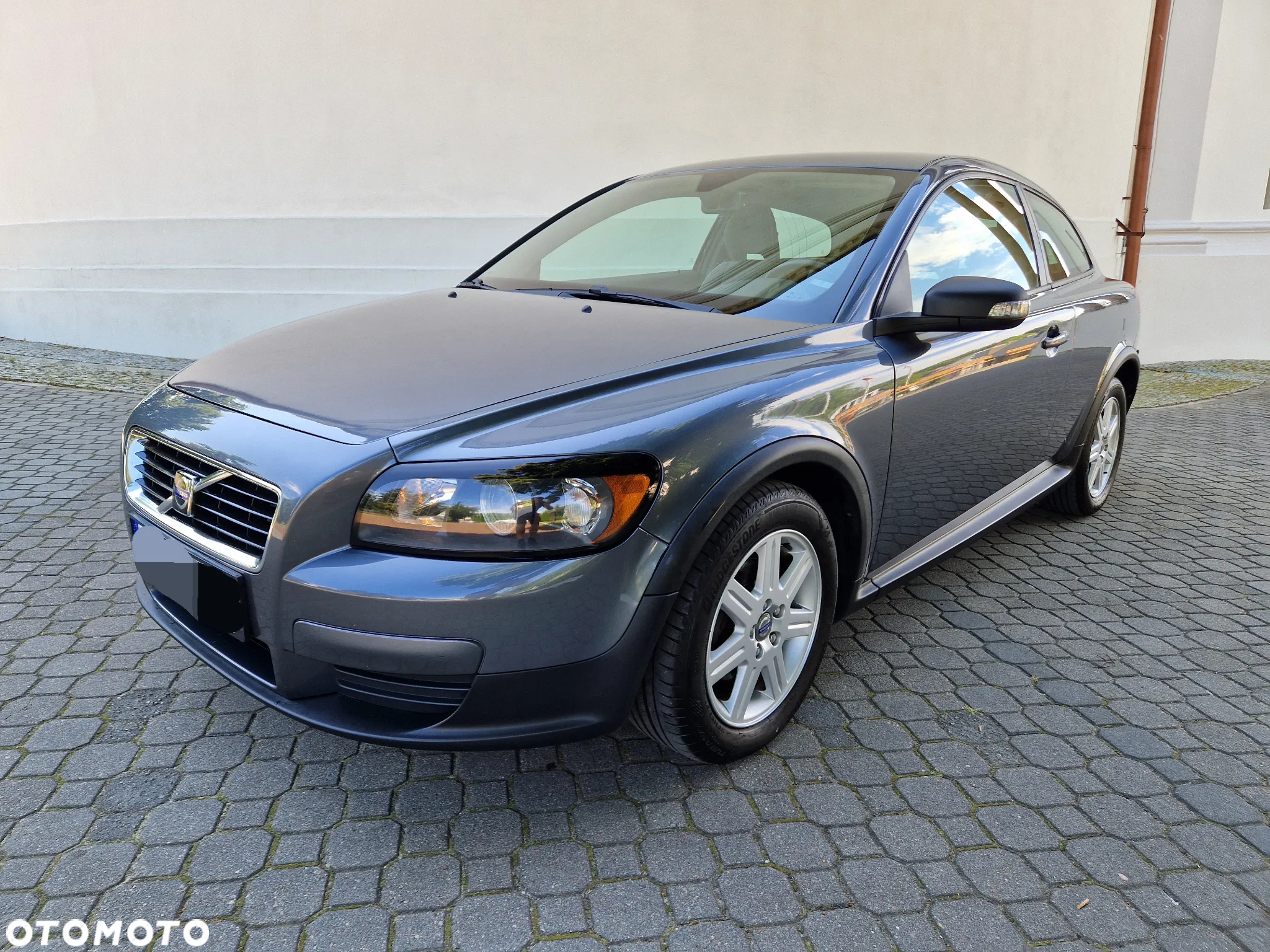 Volvo C30 D2 DRIVe Momentum - 10