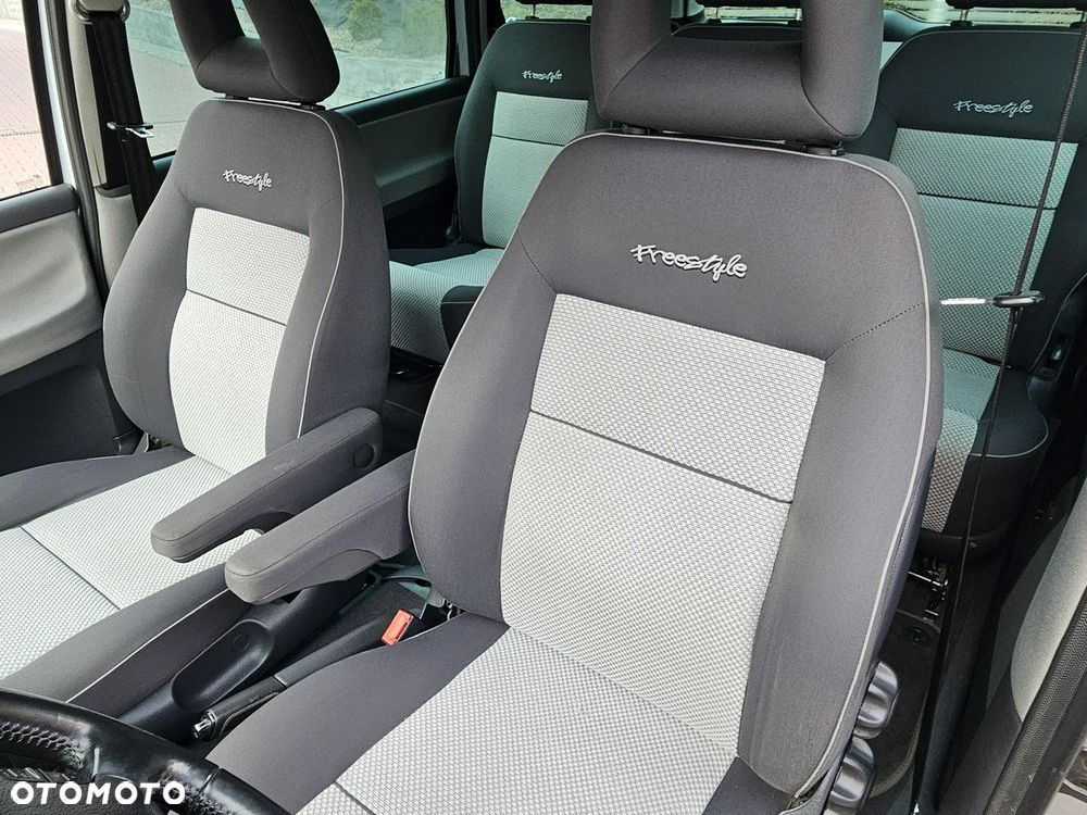 Volkswagen Sharan 2.0 TDI Freestyle - 22