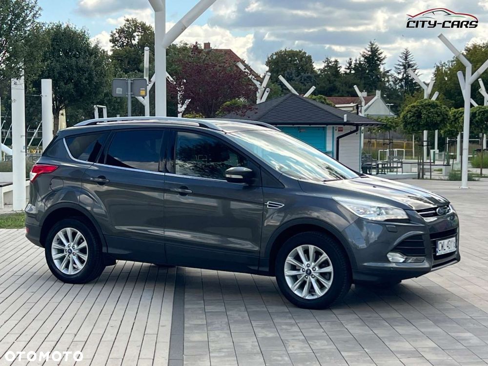 Ford Kuga - 12