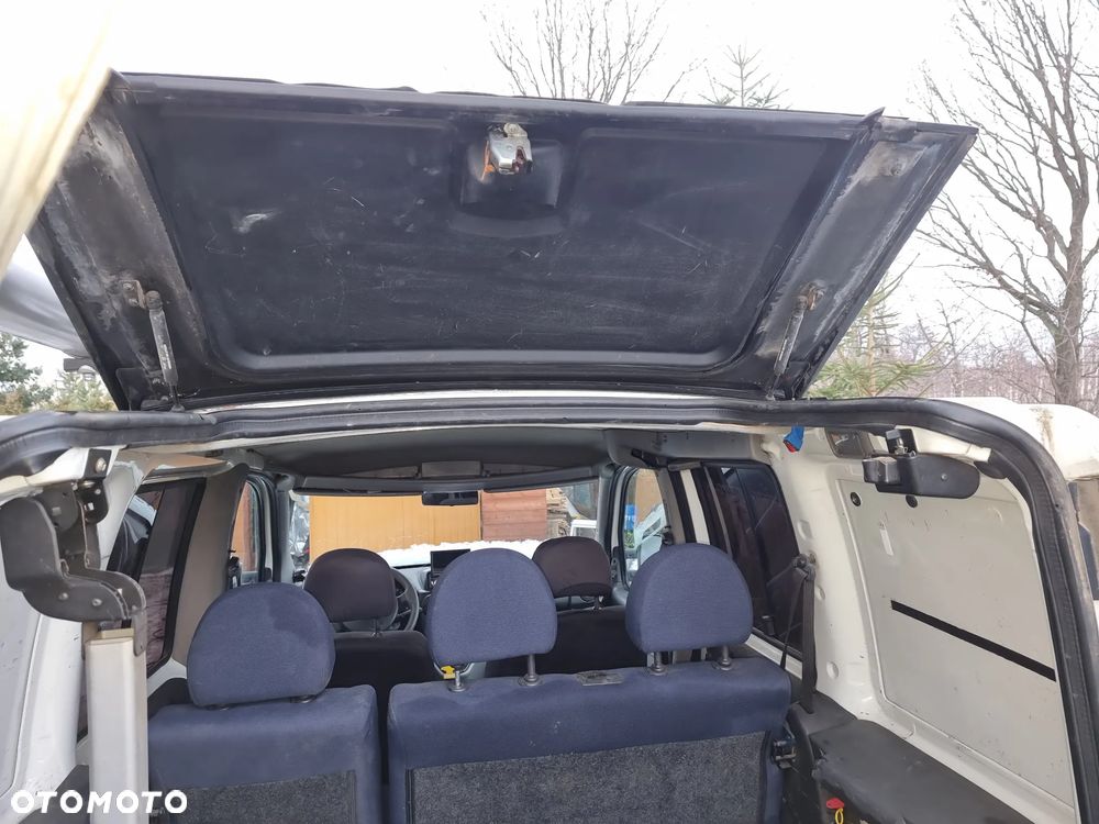 Fiat Doblo 1.9 JTD Family - 9