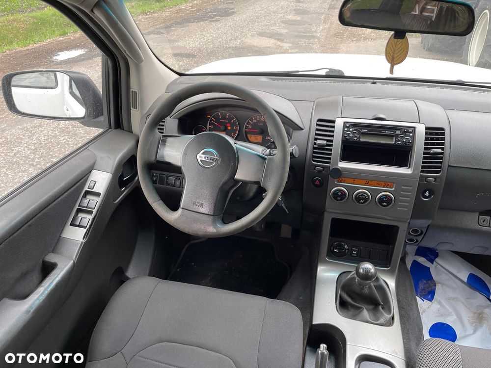 Nissan Pathfinder 2.5 DCi Comfort - 9