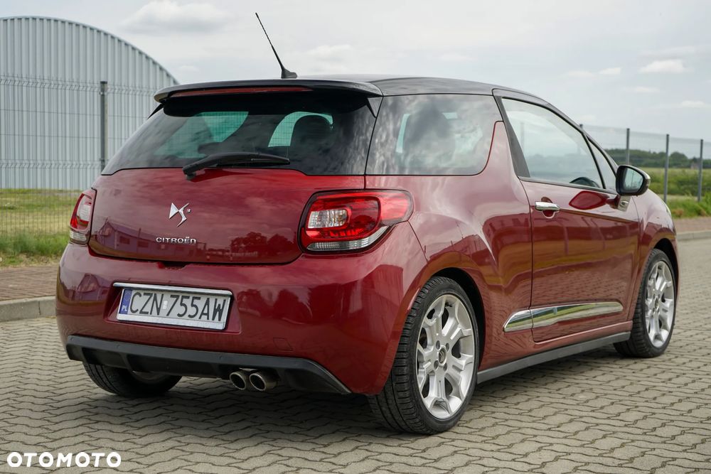 Citroën DS3 1.6 HDi SportChic - 12